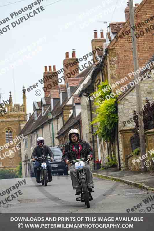 Vintage motorcycle club;eventdigitalimages;no limits trackdays;peter wileman photography;vintage motocycles;vmcc banbury run photographs